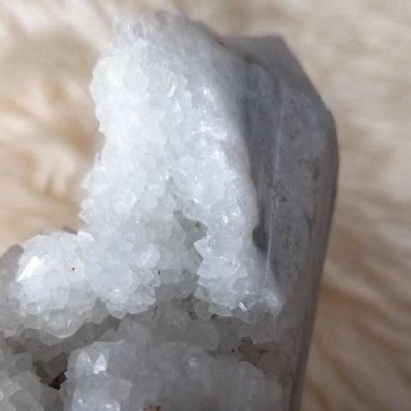 Raw Druzy Quartz Tower - Picture 9 of 10